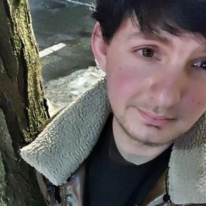 Meet your Posher, Aaron